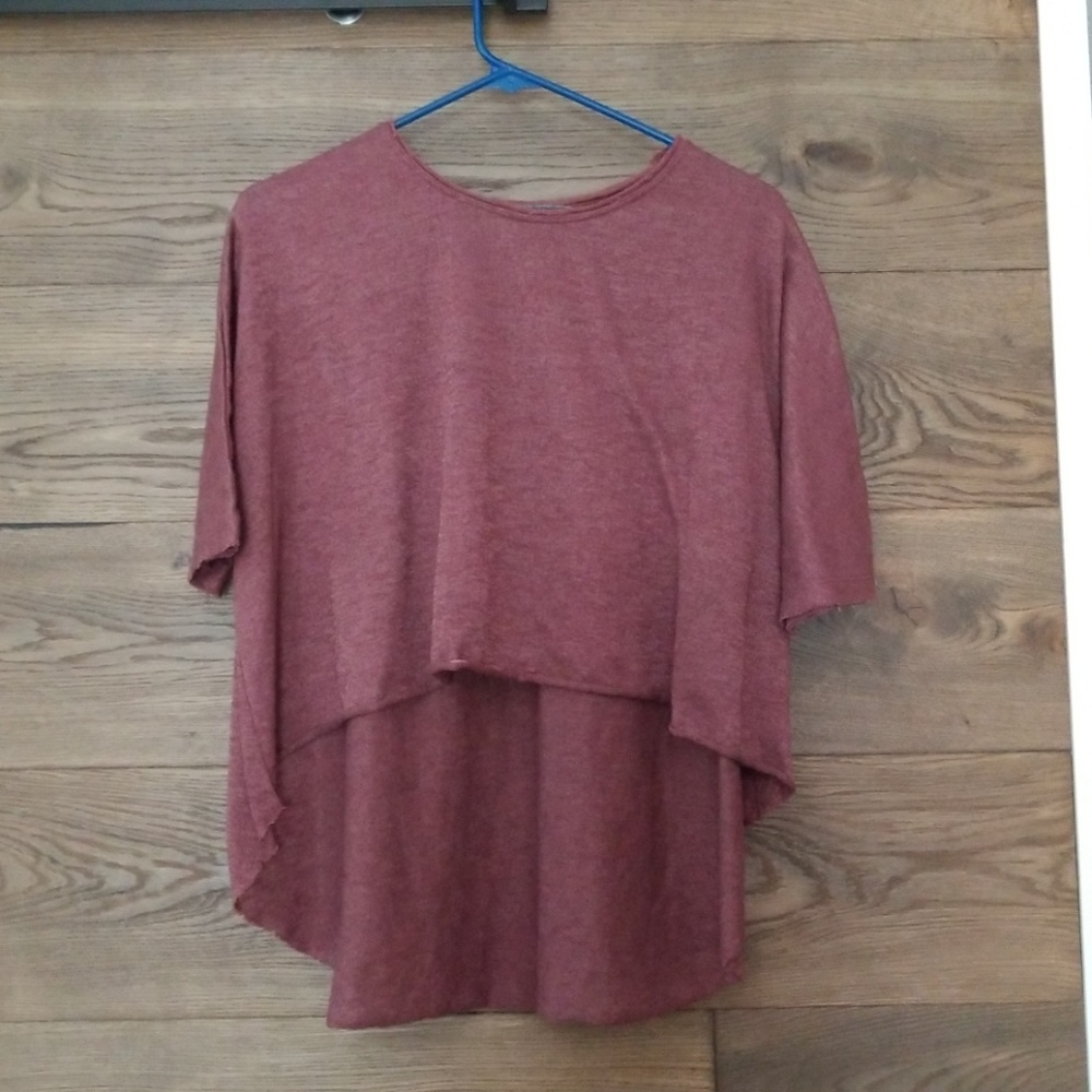 Hi low billabong shirt